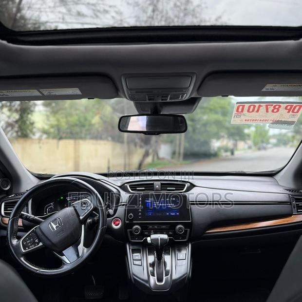 Honda CR-V Touring 4dr SUV AWD (1.5L 4cyl CVT) 2017 White