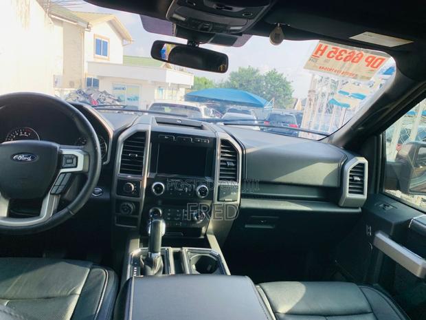 Ford F-150 2020 Black