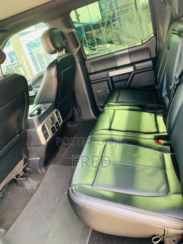 Ford F-150 2020 Black