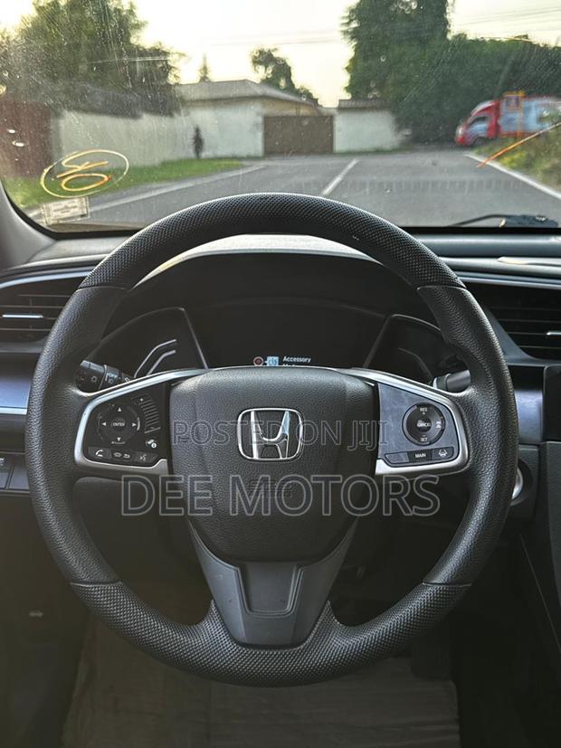 Honda Civic Touring 4dr Sedan (1.5L 4cyl) 2016 Black
