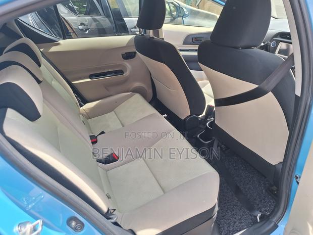 Toyota Aqua 2014 Blue