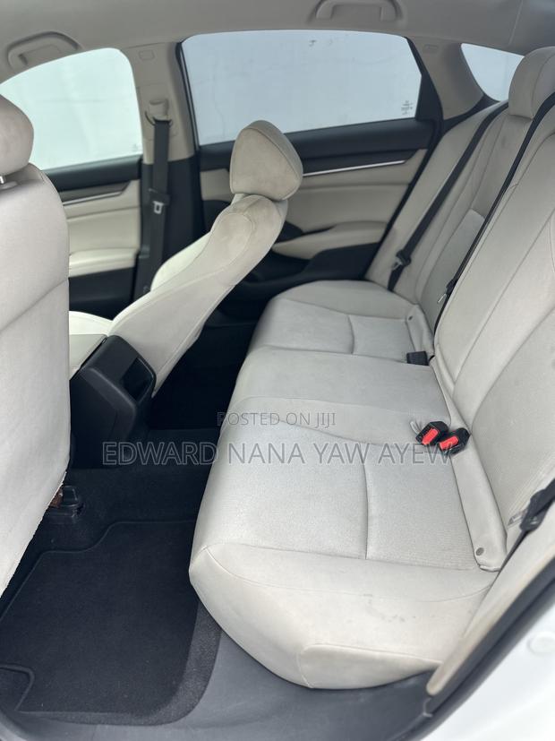Honda Accord 2018 White