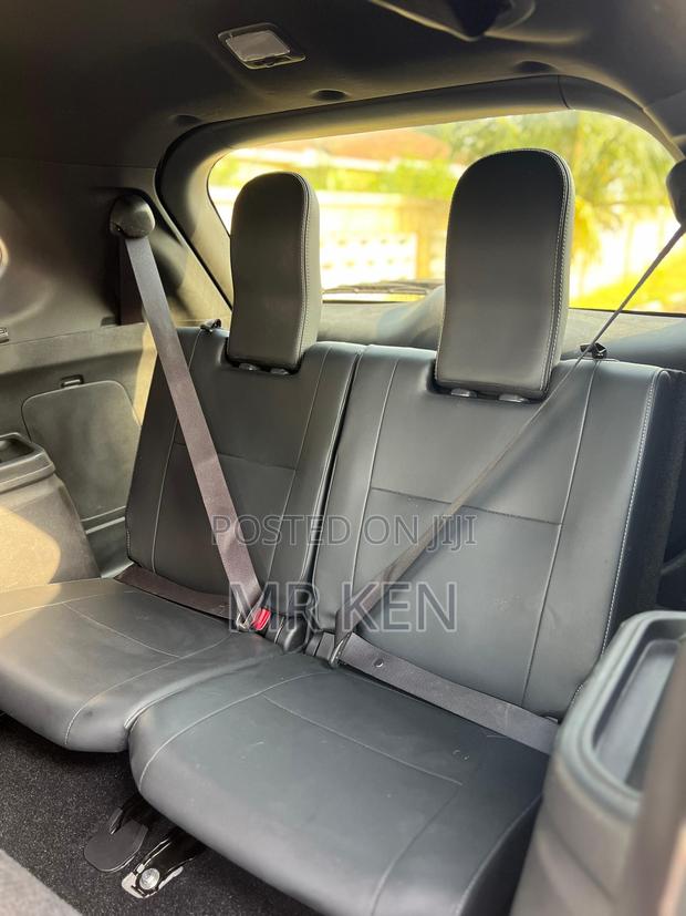 Mitsubishi Outlander 2019 Silver