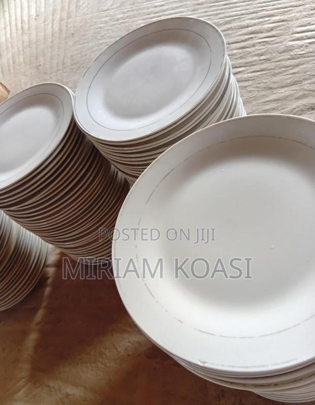 Ceramic Side Plates 7 Inches: Rent