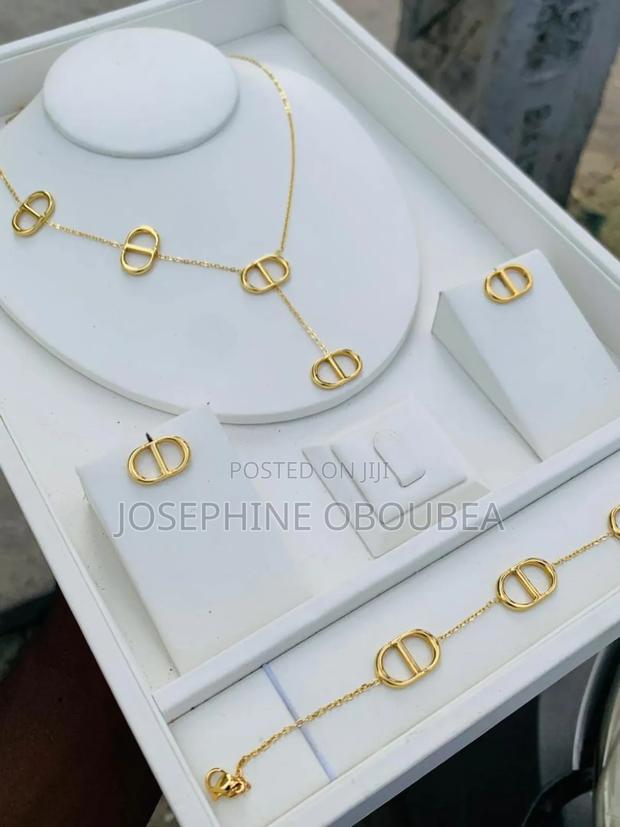 Designer Ladies Necklace photo 2