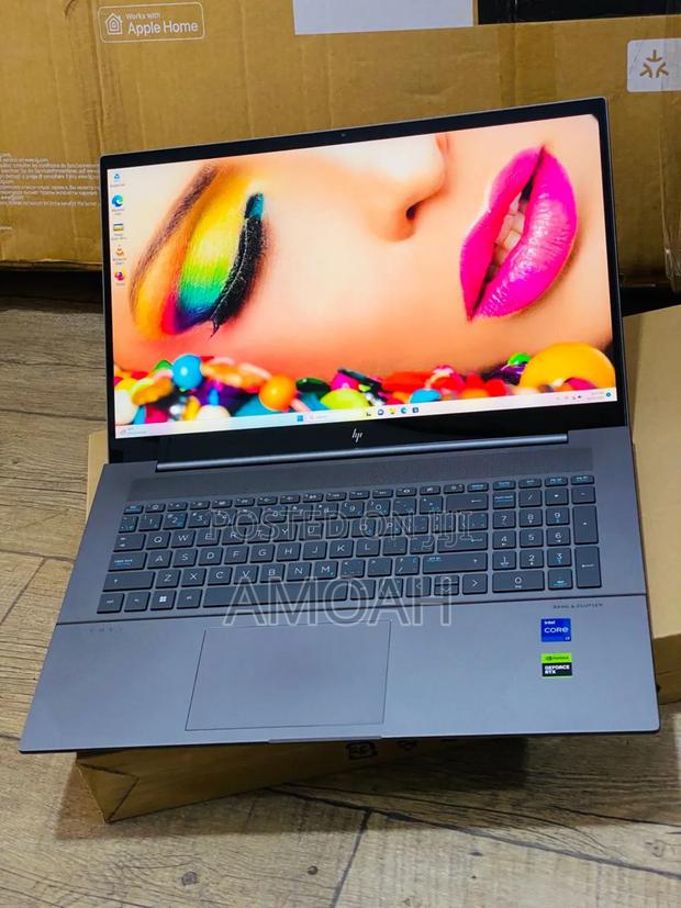 New Laptop HP Envy 17 16GB Intel Core i7 SSD 1T