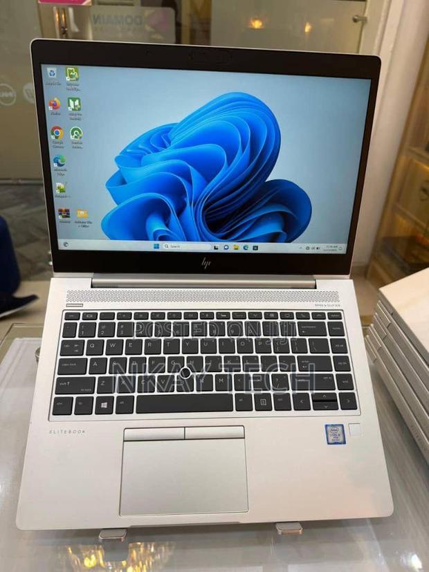 Laptop HP EliteBook 840 G3 16GB Intel Core I5 SSD 256GB photo 3