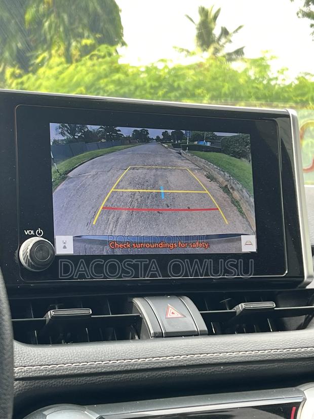 Toyota RAV4 XLE AWD 2023 Gray