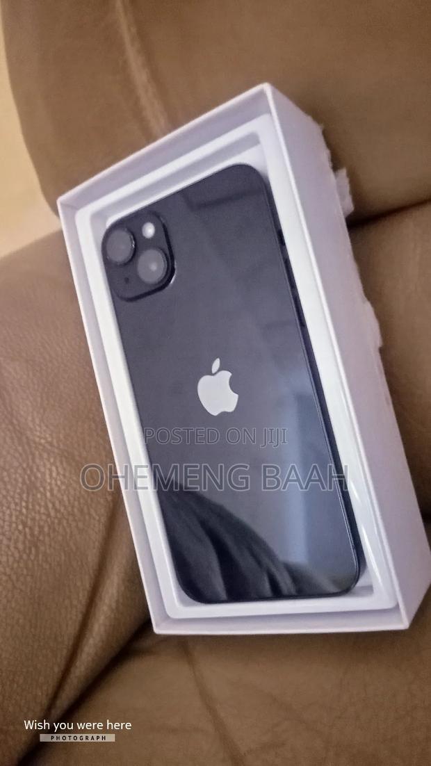 Apple iPhone 14 Plus 256 GB Black · Photo 4