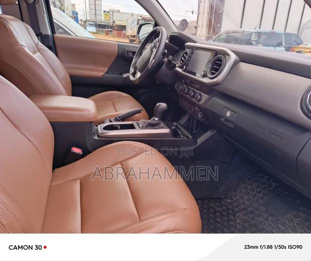 Toyota Tacoma TRD Sport Double Cab 5' Bed V6 AT 2023 Black