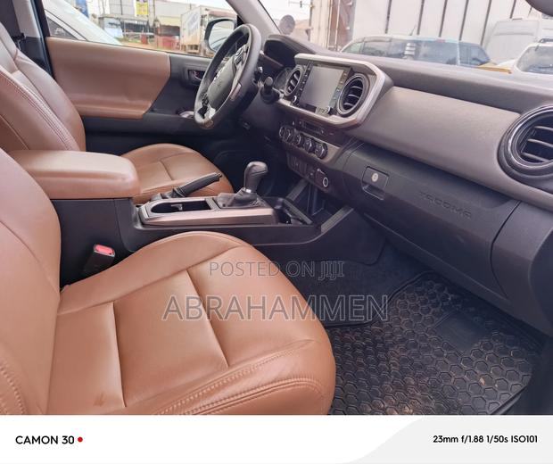 Toyota Tacoma TRD Sport Double Cab 5' Bed V6 AT 2023 Black