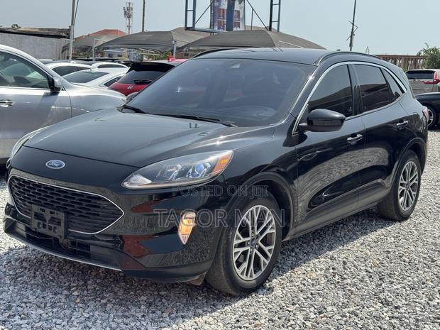 Ford Escape SEL 2021 Black