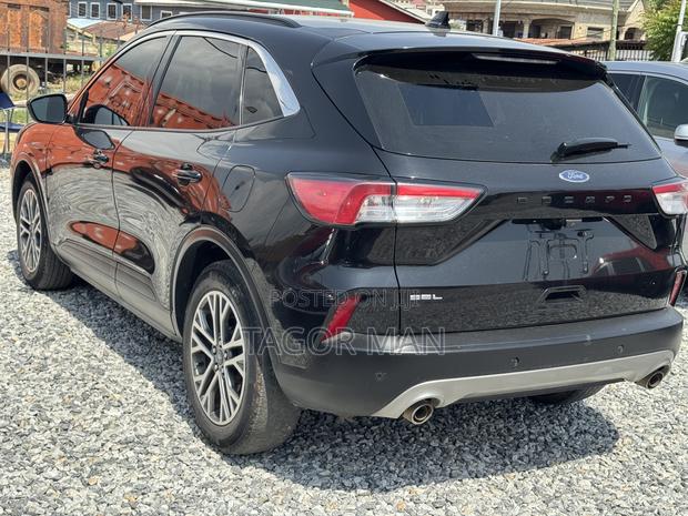 Ford Escape SEL 2021 Black