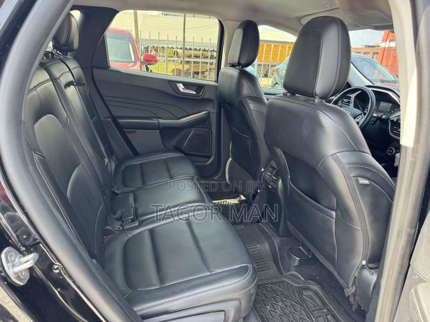 Ford Escape SEL 2021 Black