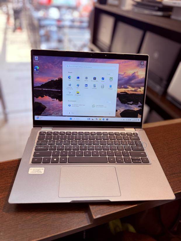 Laptop Dell Latitude 5320 32GB Intel Core i7 SSD 512GB
