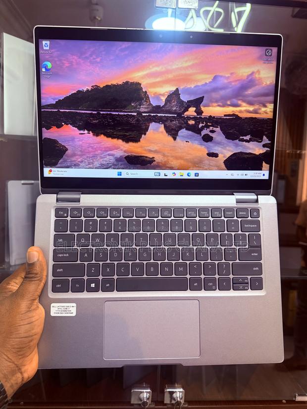 Laptop Dell Latitude 5320 32GB Intel Core i7 SSD 512GB photo 2