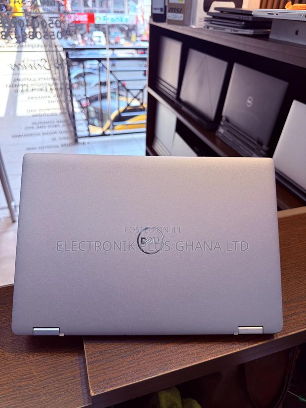 Laptop Dell Latitude 5320 32GB Intel Core i7 SSD 512GB photo 5
