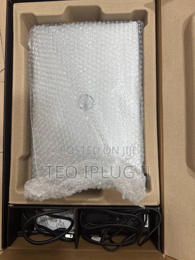 Laptop Dell XPS 15 (9560) 16GB Intel Core I7 SSD 512GB photo 2