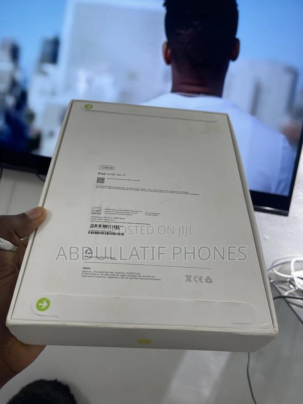 New Apple iPad (2025) 128 GB Yellow photo 2