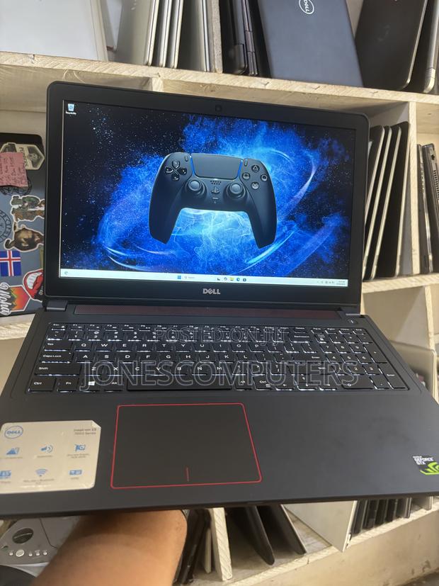 Laptop Dell Inspiron 15 7559 12GB Intel Core i7 HDD+SSD 1T