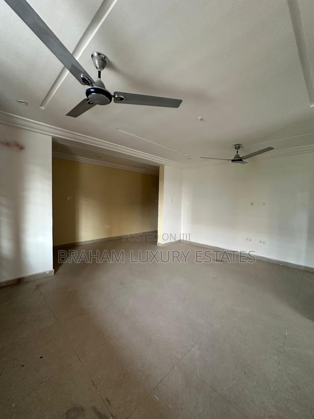 2bdrm Apartment in Braham Luxury, Lashibi for rent · Photo 4