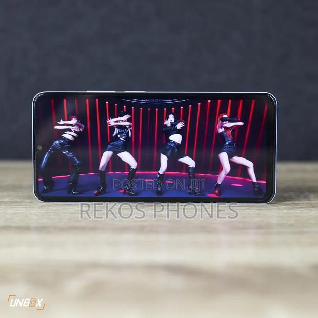 New Realme Note 50 128 GB Blue photo 7