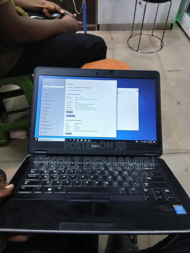 Laptop Dell Latitude E7450 8GB Intel HDD 320GB