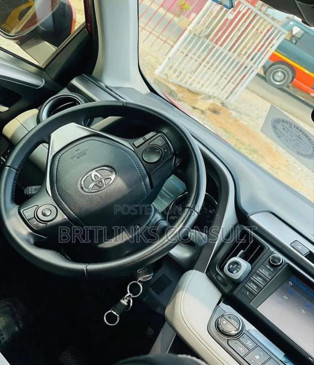 Rent a Car Toyota Rav4 Suvs Available for Rentals! photo 4