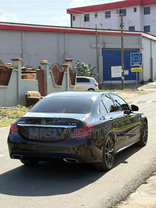 Mercedes-Benz C43 2020 Black