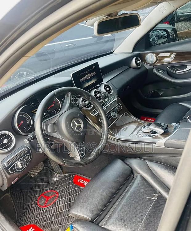 Mercedes Benz C300 Available for Rentals Now! photo 5