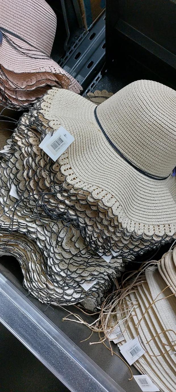 Beach and Fashion Hats Bulk Sale photo 2