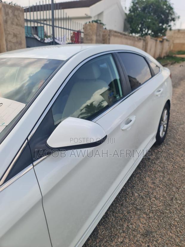 Hyundai Sonata SE 2018 White