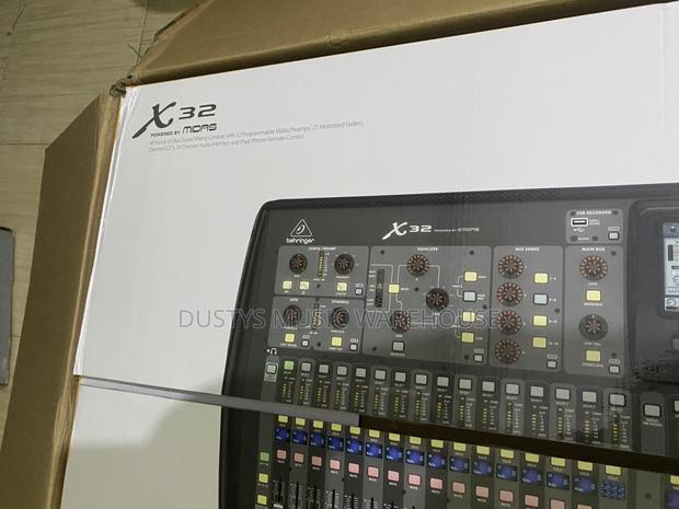 Behringer X32 Digital Mixer photo 6