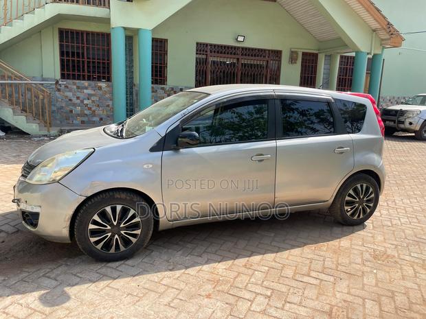 Nissan Note 1.6 Petrol 2010 Silver