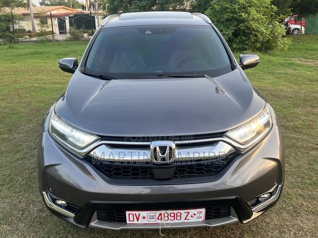 Honda CR-V Touring AWD 2018 Gray