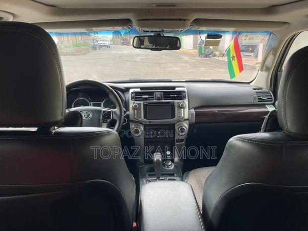 Toyota 4-Runner 2016 Black