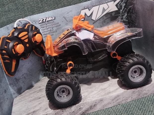 Climbing Remote C Car for Kids photo 2
