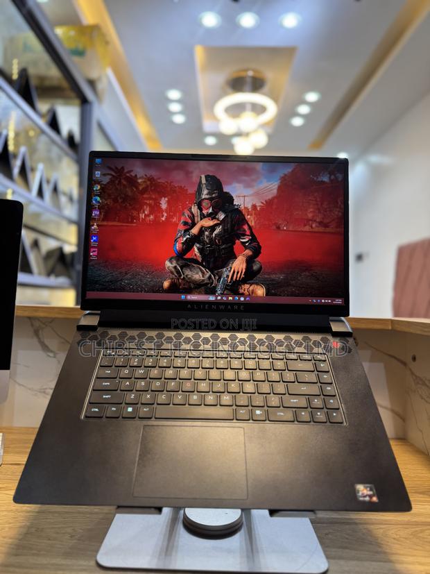 Laptop Alienware M17x R2 32GB AMD Ryzen 9 SSD 2T photo 2