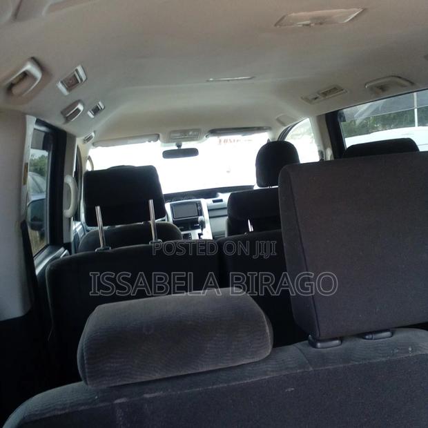 Toyota Voxy 2010 Black