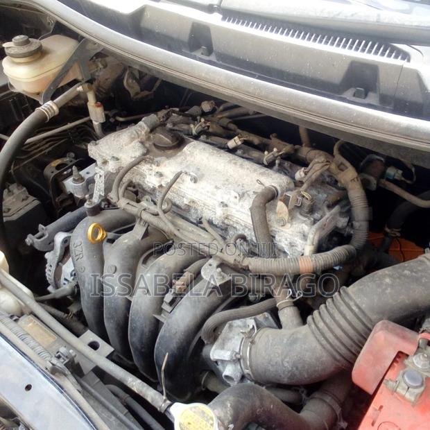 Toyota Voxy 2010 Black