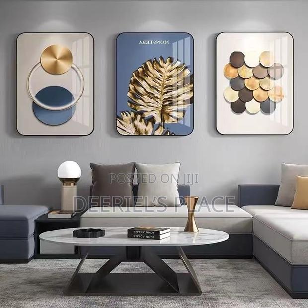 3-in-1 Wooden Wall Frame · Photo 1