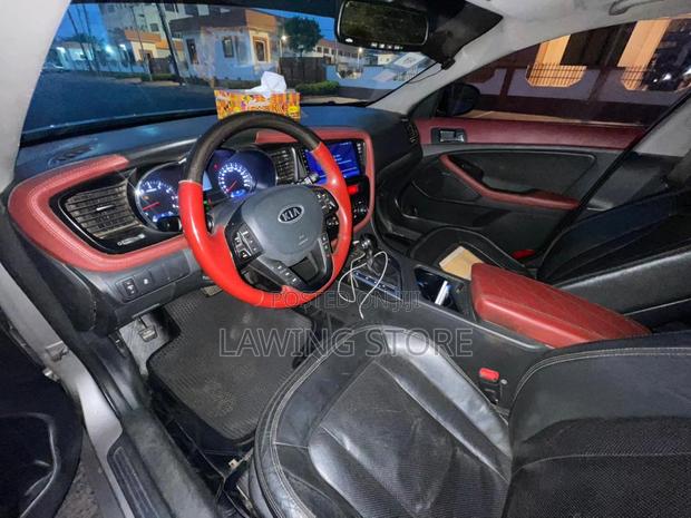 Kia K5 2.0 T-GDI 2011 Silver