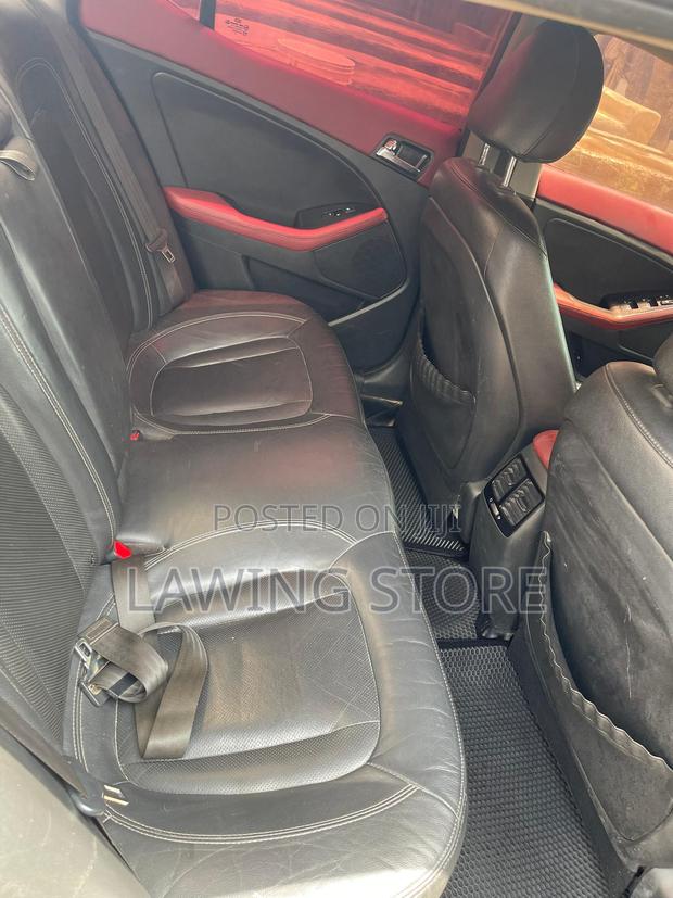 Kia K5 2.0 T-GDI 2011 Silver