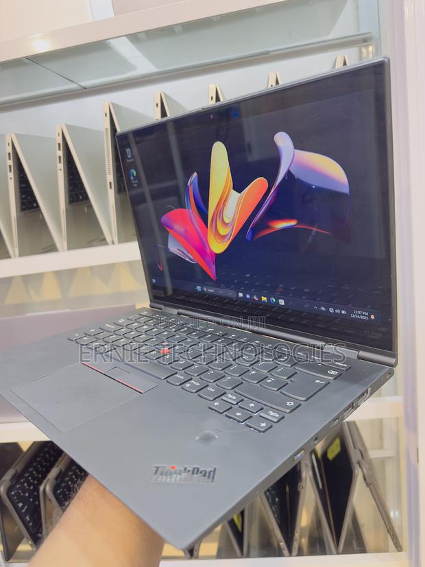 Laptop Lenovo Thinkpad X1 Yoga 8GB Intel Core i5 SSD 256GB photo 5