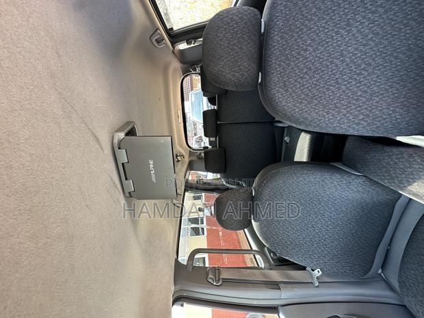 Toyota Sienta 1.5 AWD 2012 Purple