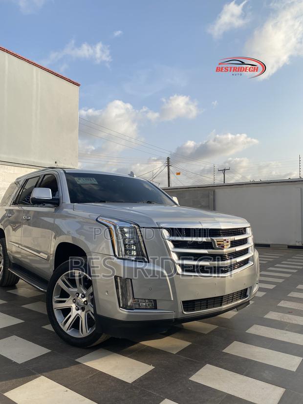 Cadillac Escalade 2018 Gray