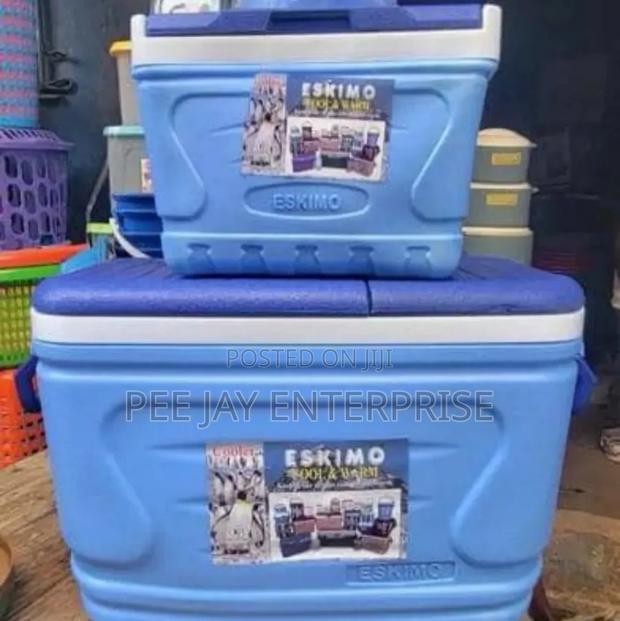 Eskimo 3-in-1blue Ice Chest Coolers