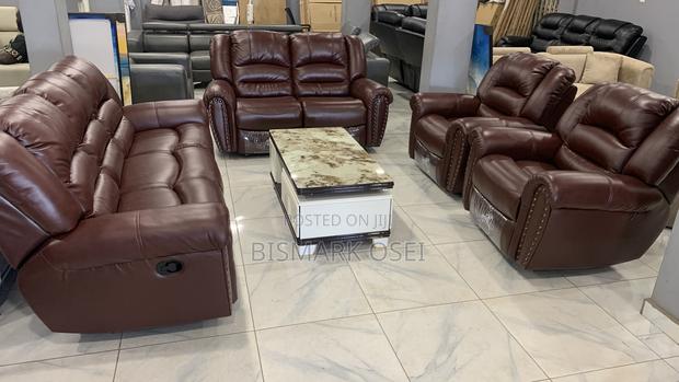 Automatic Recliner Sofa Set photo 2