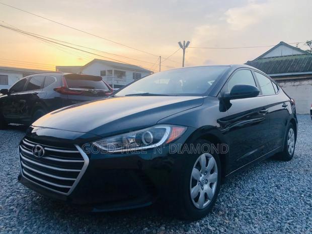 Hyundai Elantra 2019 Black