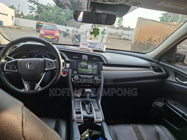 Honda Civic LX Sedan 2020 Gray